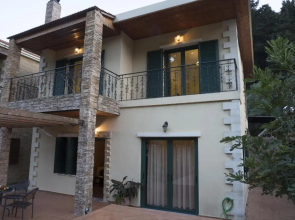 Elia Maisonette Therissos