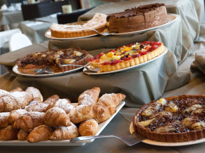 Canado Club Family Village