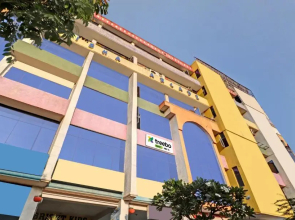 OYO 1496 Hotel Sky 5