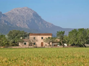 Vall de March Finca Farmhouses by Vida Villas