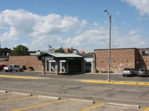 Gladstone Inn & Suites