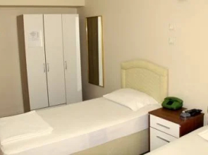 Hotel Varan