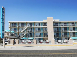 Aquarius Oceanfront Inn