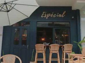 Petit Espace Hostel