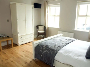Cahermaclanchy House B&B