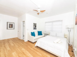 545 Michigan Avenue Apartments