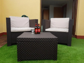 Lets Holidays terrace apartment 2