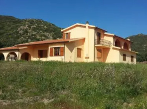 Villa Jolies