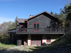 South West Ridge 72-153 5 Br: Large Western Views. Private hot Tub. Wood Fireplace