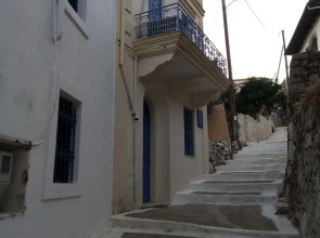 Traditional sea view house in Nisyros