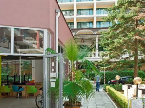 Admiral Plaza Holiday Apartments