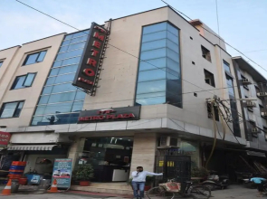 Hotel Metro Plaza - New Delhi Railway Station