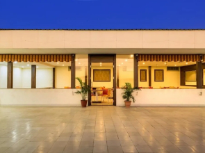 Hotel Drishti, Bhopal