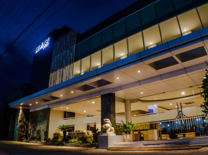 RedDoorz Premium Near Exit Toll Malang