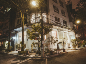 Dinh Hotel