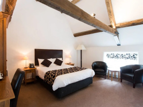 The Dashwood Hotel & Restaurant