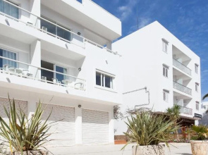 Apartamentos Sofía Playa Ibiza
