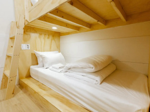 Step Inn Myeongdong 2 - Hostel