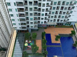 Spacious And Comfy 2Br Apartment Green Bay Condominium