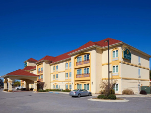 La Quinta Inn & Suites by Wyndham Mobile - Tillman's Corner