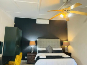Room-busa House Self-catering Guest Hous