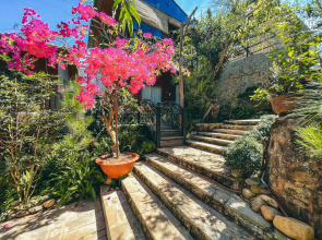 BAZAN HOME - Hotel & Bungalow