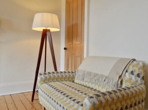 Modern 2 Bedroom Apartment In Edinburgh