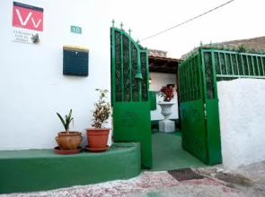 Candelaria's Mountain House (Pool & Sea Views)