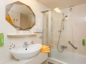 Tulip Inn Vienna Thüringer Hof