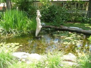 Thee Hubbell House