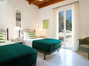 Luxury Villa With Stunning Views in Lefkada