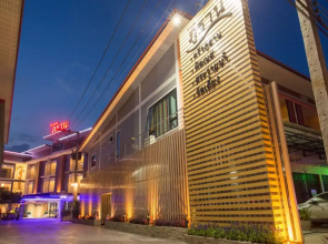 Phuthan Hotel