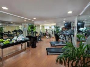 Savoy Crest Hotel Apartments