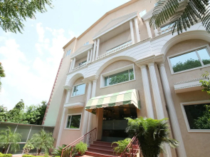 OYO 1920 Hotel Bella Vista