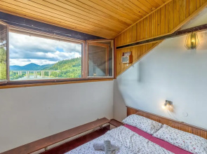 Lake House Felice