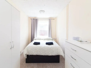 Brookvale Guest House Room 5