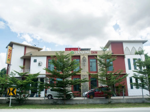 Super OYO 828 Comfort Hotel Shah Alam