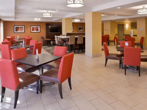 Holiday Inn Express & Suites Page - Lake Powell Area by IHG