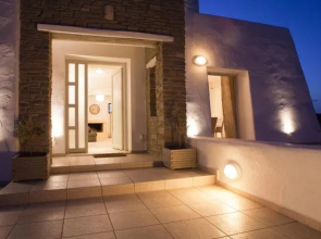 Arya Villa