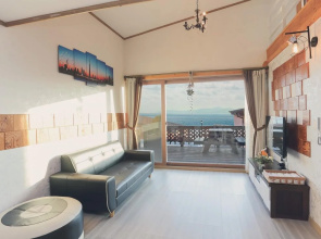Namhae Bel Vienne Pension