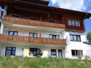 Haus Almenrausch - Familie Schuster
