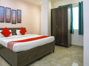 OYO Flagship 38527 JSB Hotel