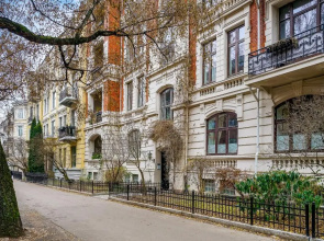 Frogner I, As Home