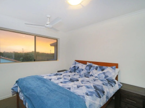 Pacific Royale Penthouse 311