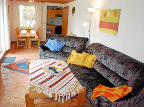 Ferienbungalow mit gro_em Garten i