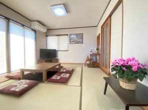 Link House