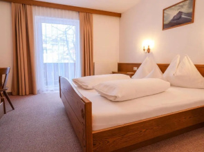 Berghotel Rasis