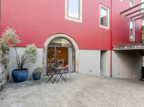 Gaia Superb Terrace Flat