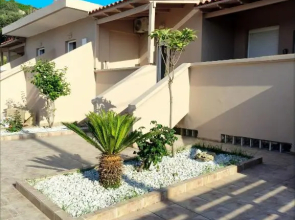 #5 Giorgos & Chara apartments