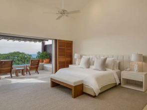 Four Seasons 2038 Teulu Golf Beach Club